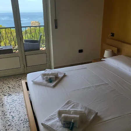 Nappi Bed & Breakfast 3*