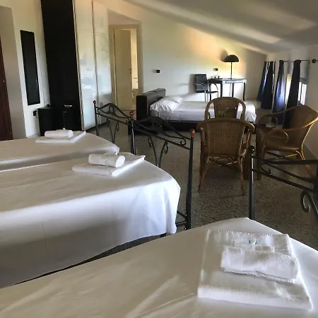 Nappi Прая-а-Маре