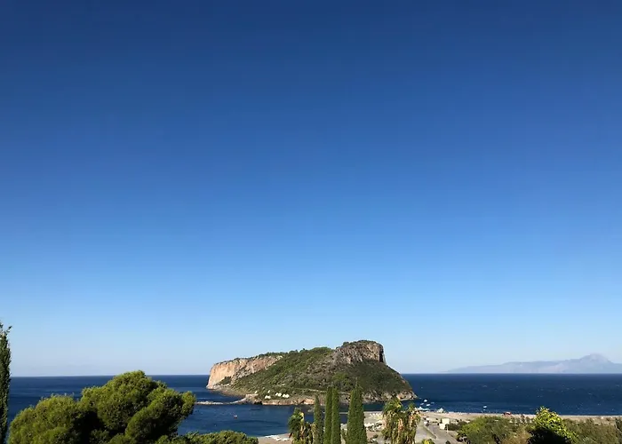 住宿加早餐酒店 Nappi 3*