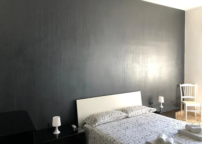 Nappi 普拉亚·阿马勒