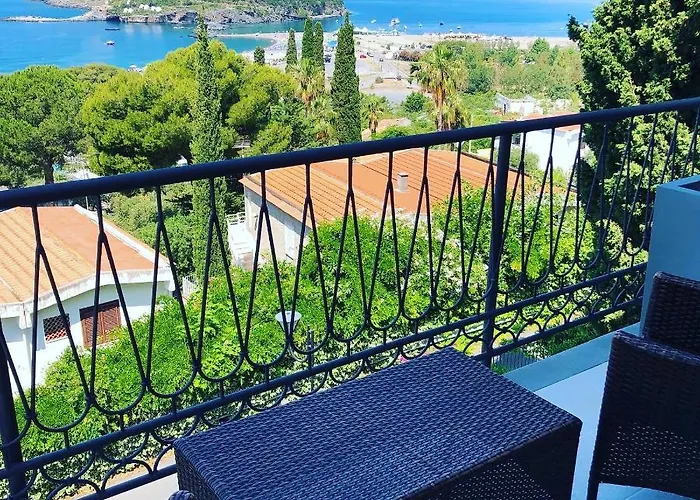 Nappi 普拉亚·阿马勒