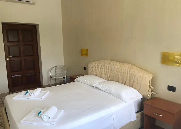 Nappi 普拉亚·阿马勒