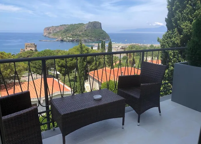 住宿加早餐酒店 Nappi 普拉亚·阿马勒