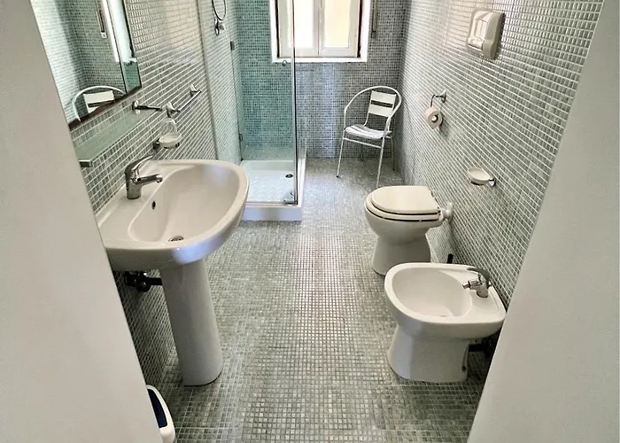 Nappi 普拉亚·阿马勒